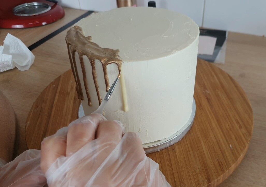 décoration d'un dripcake